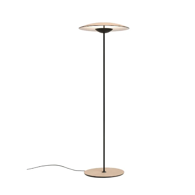 Wood Floor Lamp with Natural Grain for a Warm and Organic FeelGinger Floor Lamp