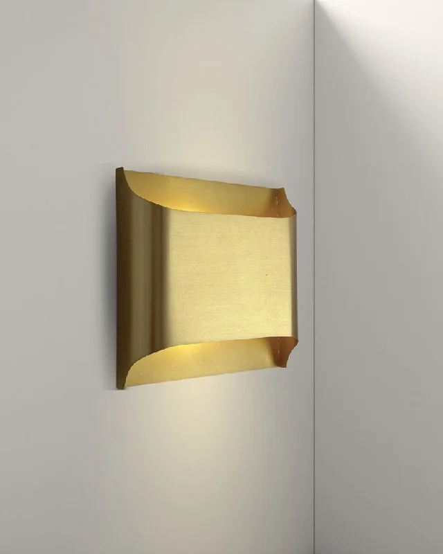 glass wall lamps with frosted glass for soft, diffused lightVien 25 Wall Lamp