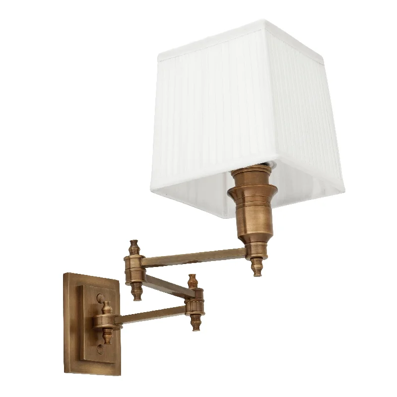 wood wall lamps with natural grain for a warm and organic feelWall Lamp Lexington Swing