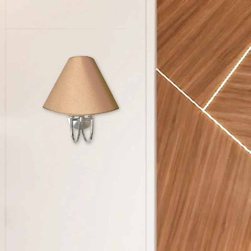 wood wall lamps with natural grain for a warm and organic feelWhy